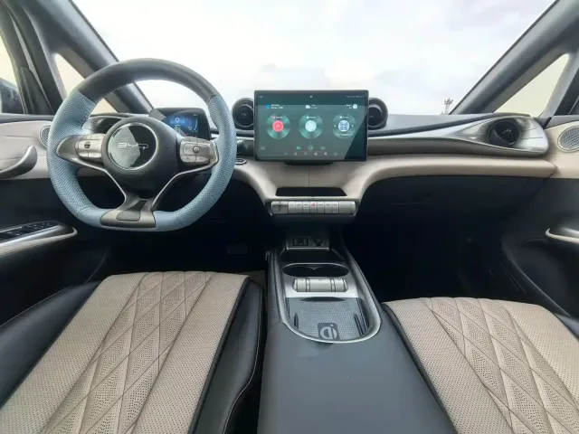 BYD Dolphin — Фото автомобиля 9