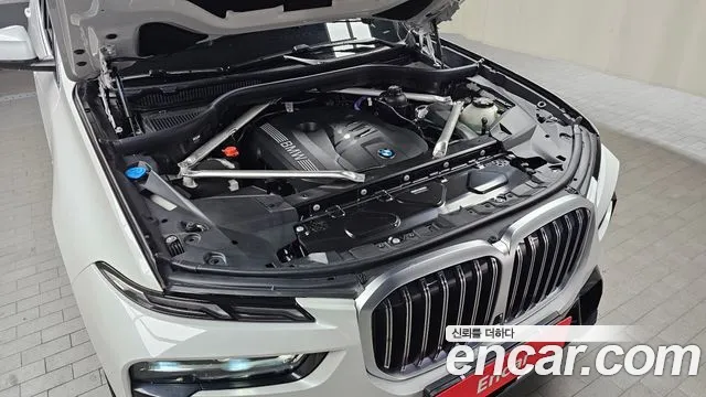 BMW X7 — Фото автомобиля 6