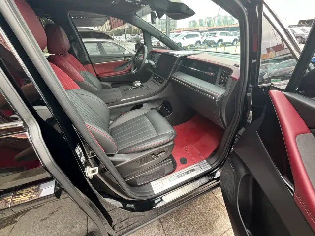 GAC Trumpchi M8 — Фото автомобиля 21