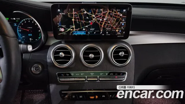 Mercedes-Benz GLC-Class X253 — Фото автомобиля 11
