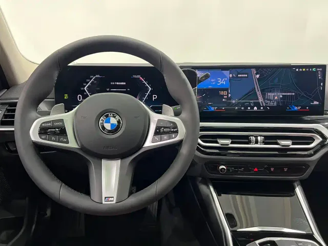 BMW 3 Series — Фото автомобиля 12