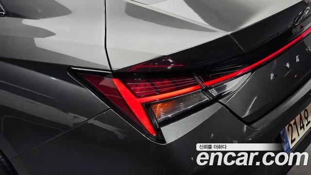 Hyundai AVANTE Avante (CN7) — Фото автомобиля 20