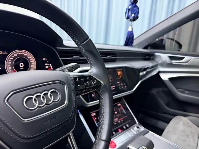 Audi A6L — Фото автомобиля 17