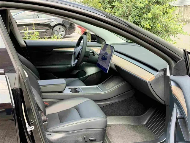 Tesla Model 3 2022 Model Rear-Wheel Drive Version — Фото автомобиля 7