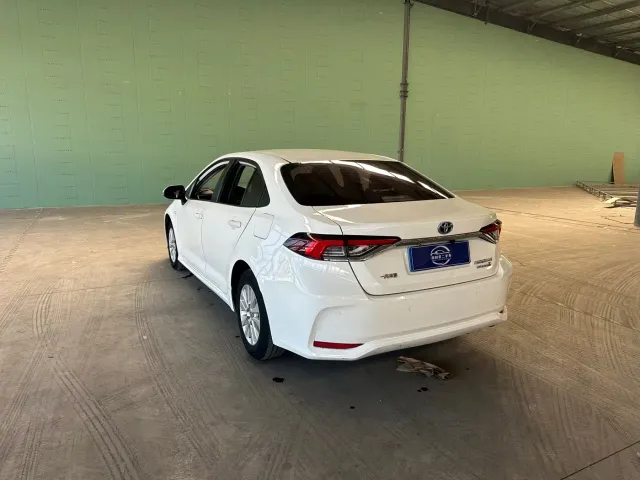 Toyota Corolla — Фото автомобиля 7