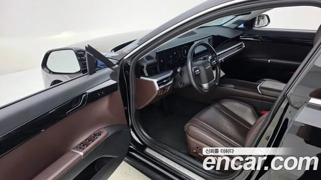Hyundai Grandeur GN7 — Фото автомобиля 10