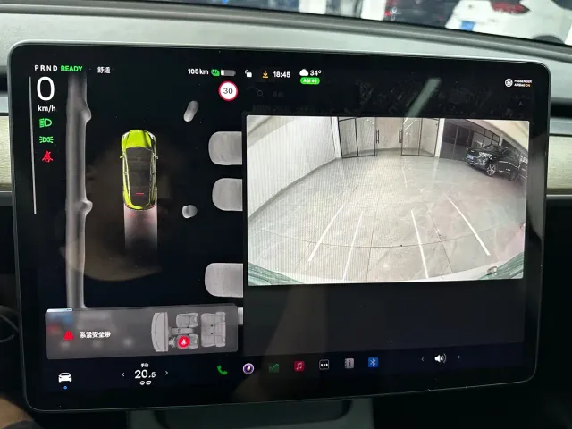 Tesla Model Y — Фото автомобиля 13