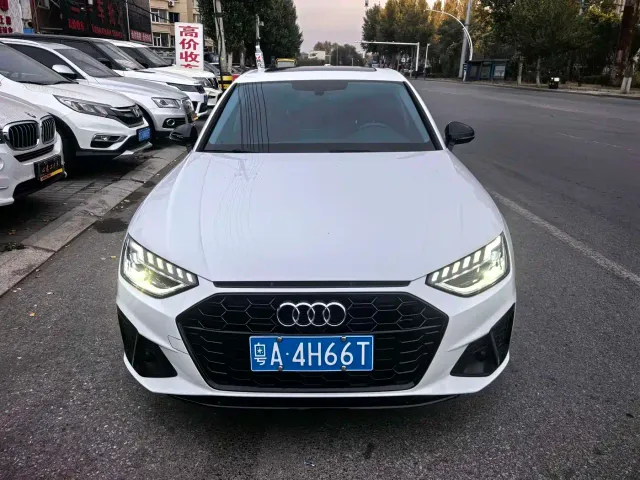 Audi A4L — Фото автомобиля 3
