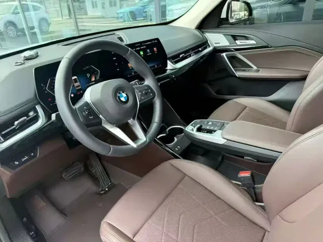 BMW X1 — Фото автомобиля 7