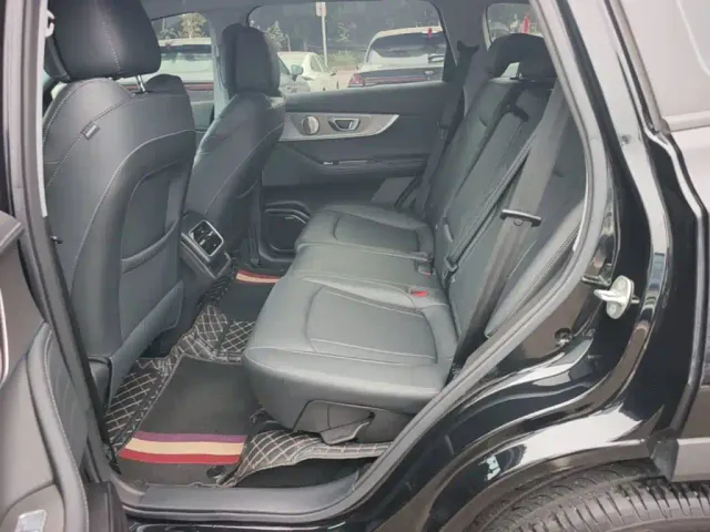 Chery Tiggo 8 PRO — Фото автомобиля 16