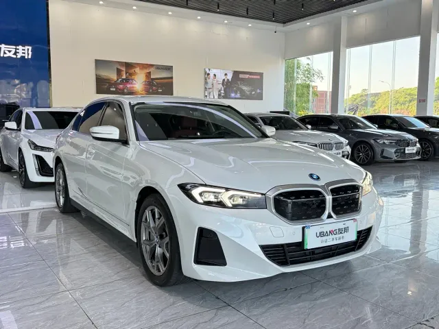 BMW i3 — Фото автомобиля 2