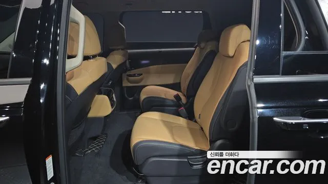 Kia Canival Carnival 4 поколение Дизель 9 мест Signature — Фото автомобиля 11