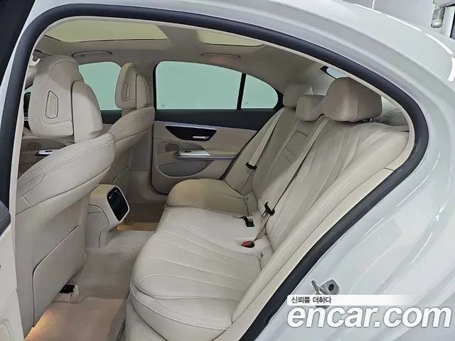 Mercedes-Benz E-Class W214 — Фото автомобиля 13