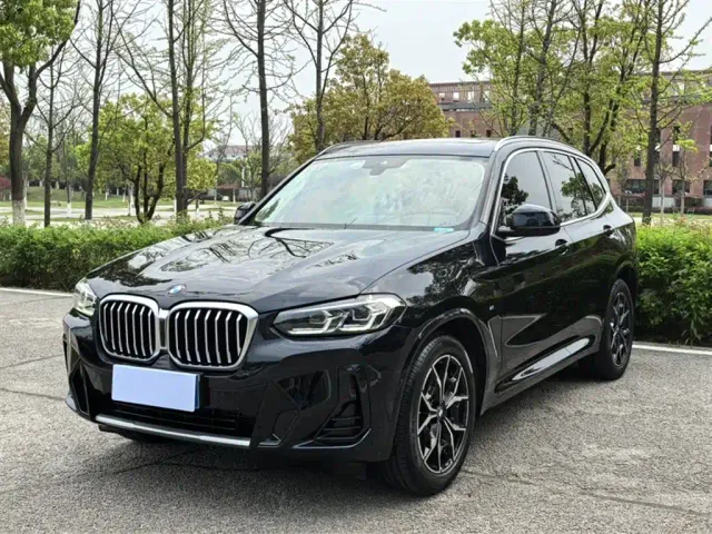 Фотография автомобиля — BMW X3