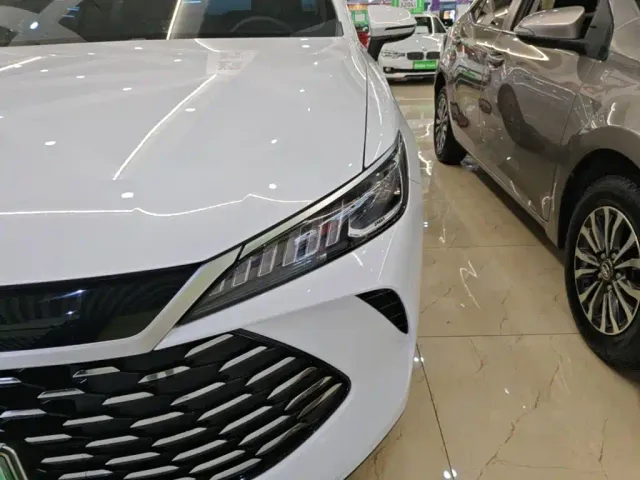 BYD Qin PLUS — Фото автомобиля 23