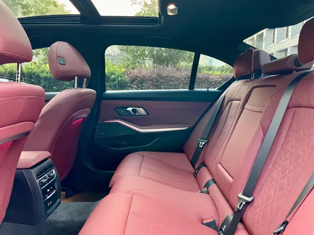 BMW 3 Series — Фото автомобиля 13