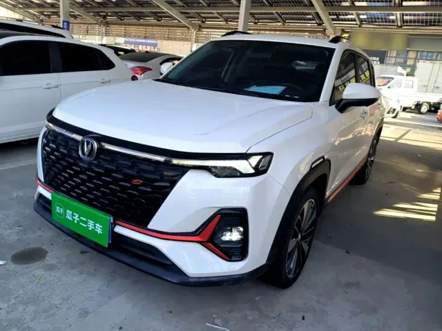 Фотография автомобиля — Changan CS35 Plus