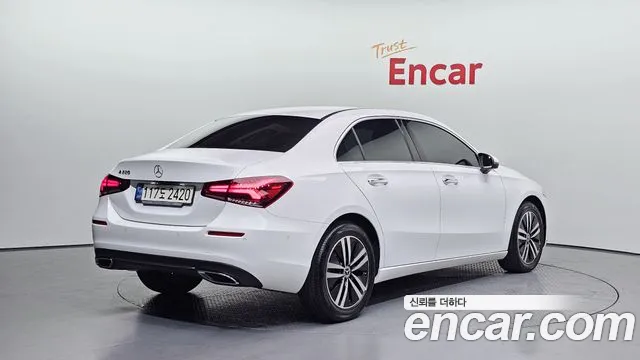 Mercedes-Benz A-Class W177 — Фото автомобиля 2