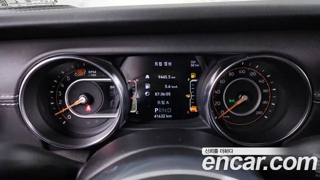 Jeep Wrangler Wrangler (JL) — Фото автомобиля 8