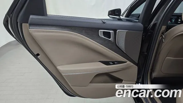 Kia K8 Noblesse — Фото автомобиля 21
