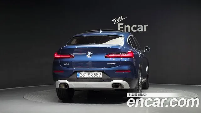 BMW X4 — Фото автомобиля 4