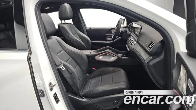 Mercedes-Benz GLE-Class — Фото автомобиля 23