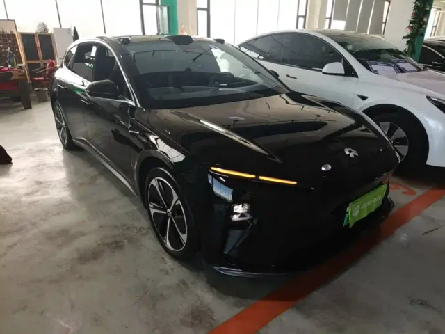 Nio ET5 Touring — Фото автомобиля 3