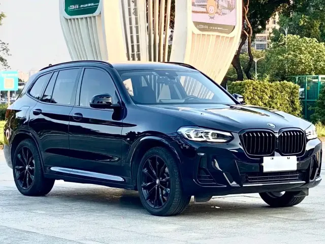 BMW X3 — Фото автомобиля 3
