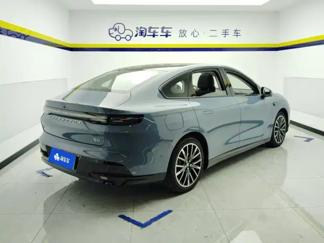 Leapmotor B01 — Фото автомобиля 3