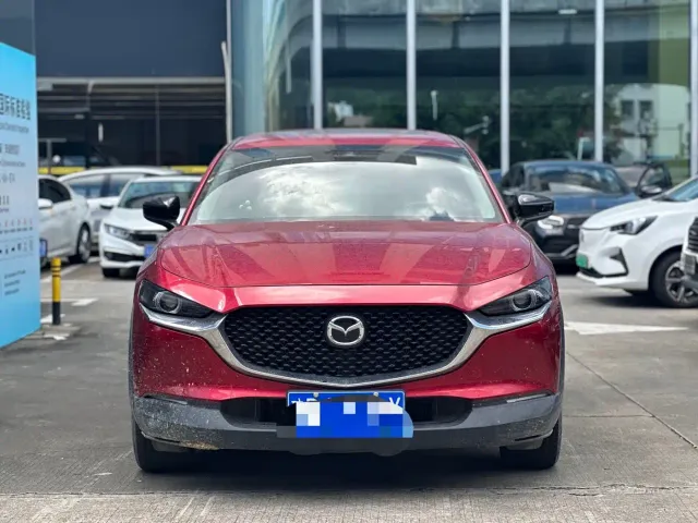 Mazda CX-30 — Фото автомобиля 2