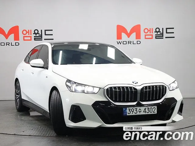 BMW 5-Series — Фото автомобиля 2