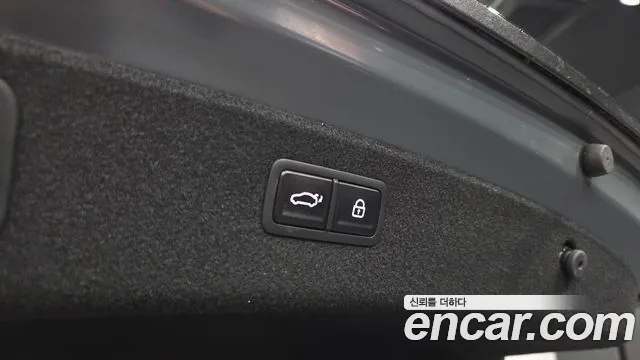 Genesis G80 Бензин 2.5 турбо AWD — Фото автомобиля 21