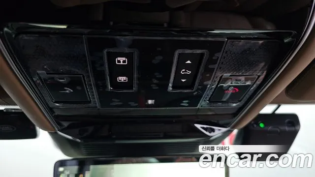 Land Rover Range Rover — Фото автомобиля 24