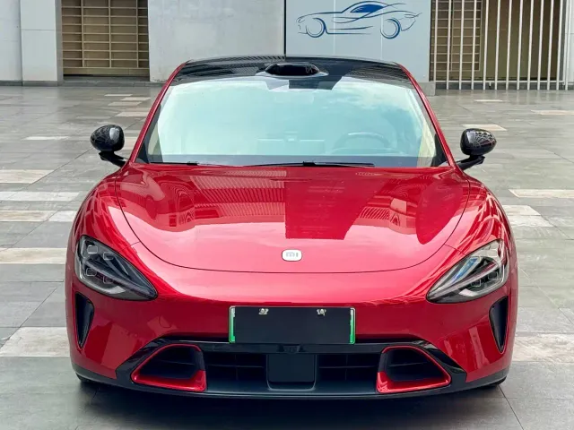 Xiaomi SU7 — Фото автомобиля 2