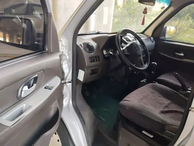 Dongfeng Xiaokang DFSK C32 — Фото автомобиля 15