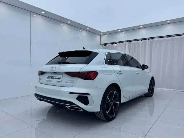 Audi A3 — Фото автомобиля 4