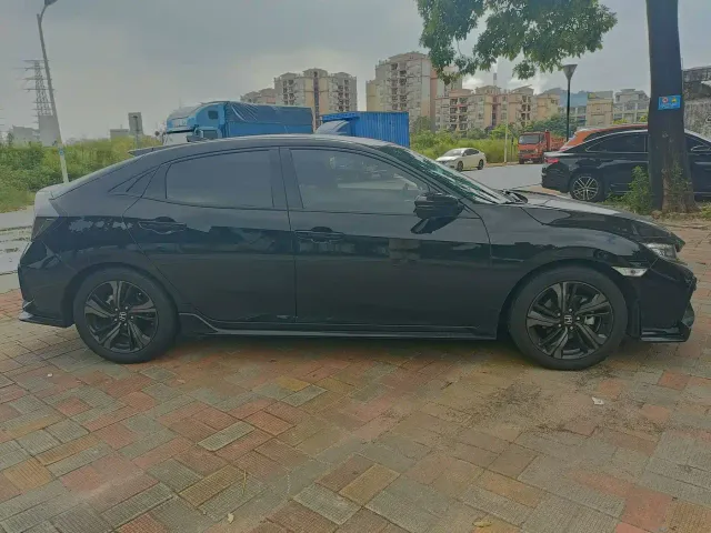 Honda Civic — Фото автомобиля 9