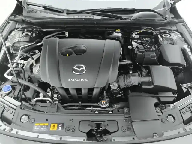 Mazda Axela — Фото автомобиля 10