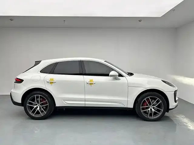 Porsche Macan — Фото автомобиля 13