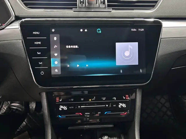 Skoda Superb — Фото автомобиля 9