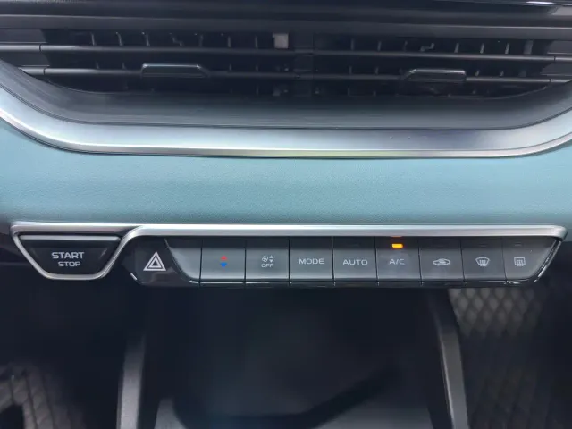 Geely Emgrand S — Фото автомобиля 15