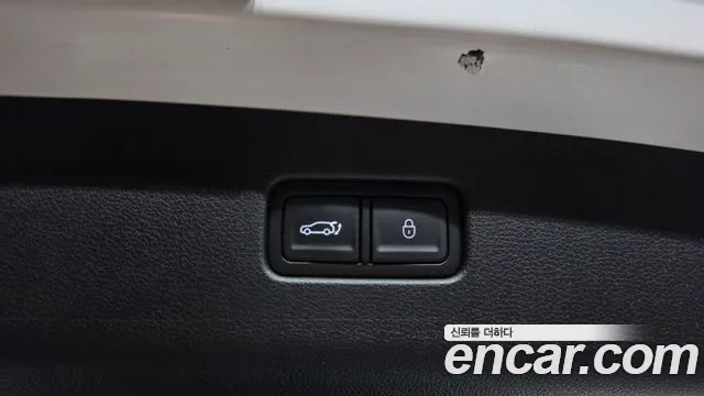 Genesis GV70 2.5T Бензин AWD — Фото автомобиля 14