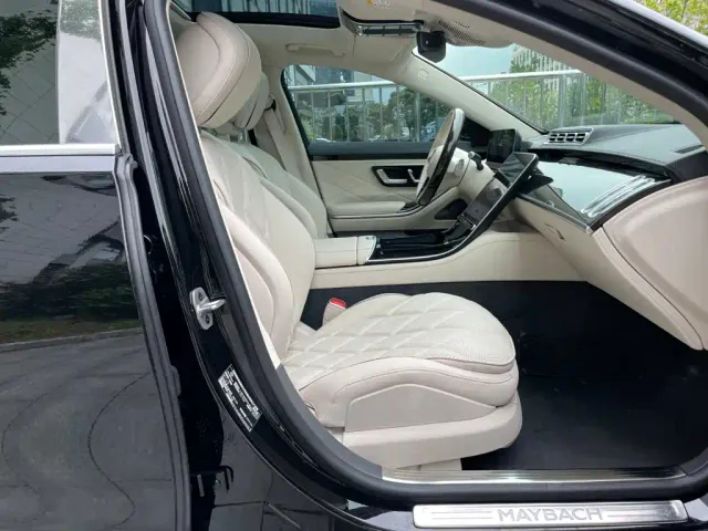 Mercedes-Benz Maybach S-Class — Фото автомобиля 20