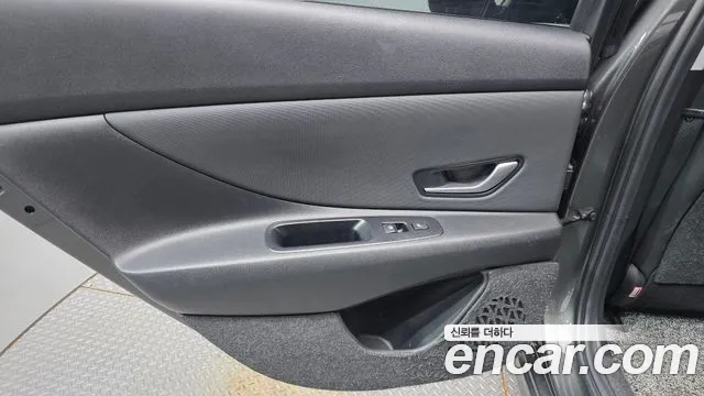 Hyundai AVANTE Avante (CN7) — Фото автомобиля 20