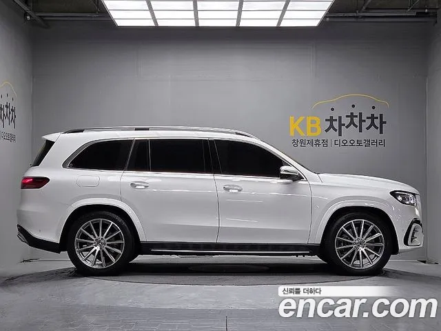 Mercedes-Benz GLS-Class — Фото автомобиля 7