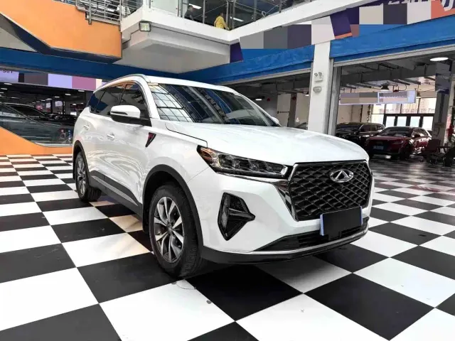 Chery Tiggo 7 PLUS — Фото автомобиля 3