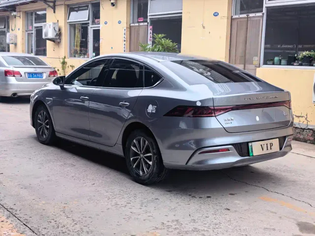BYD Qin PLUS — Фото автомобиля 6