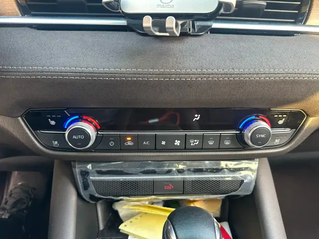 Mazda Atenza — Фото автомобиля 16