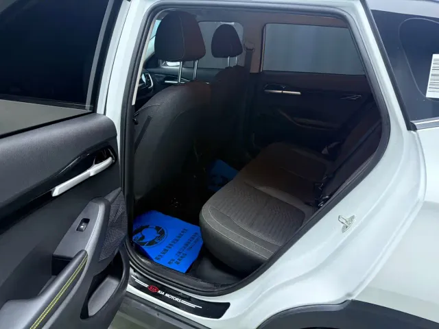 Kia Seltos — Фото автомобиля 18