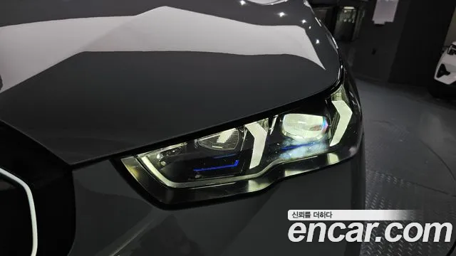 BMW i5 — Фото автомобиля 16